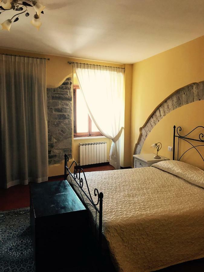 B&B La Dimora Del Capitano Fabriano Dış mekan fotoğraf